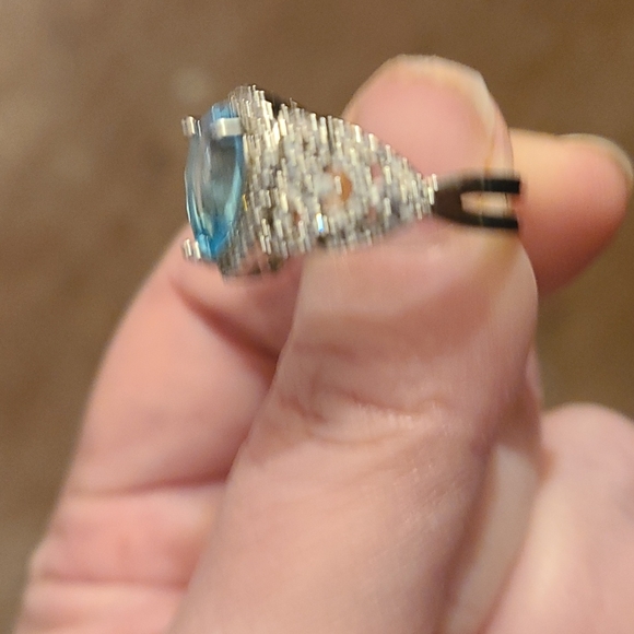 - Aquamarine Ring - Picture 2 of 4
